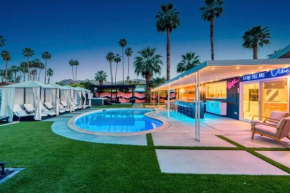 The Blush - with Pool, Bars, Neons!